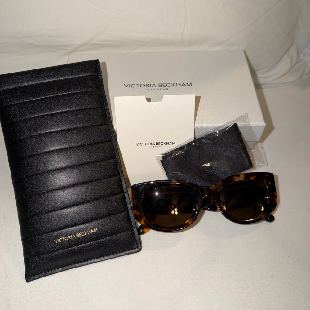 Victoria Beckham Black and Brown Sunglasses